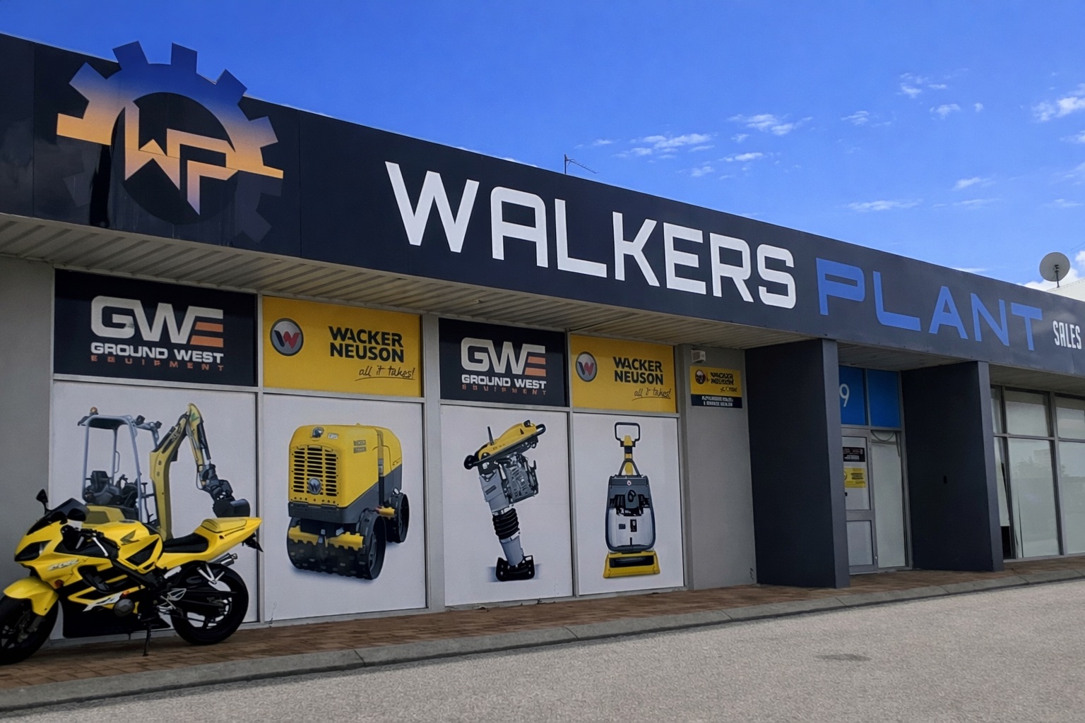 Walker's Australia workshop, fleet, and plant support